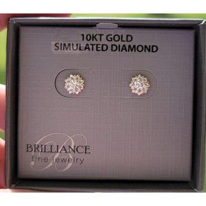 Solid 10K Gold Flower Stud Earrings